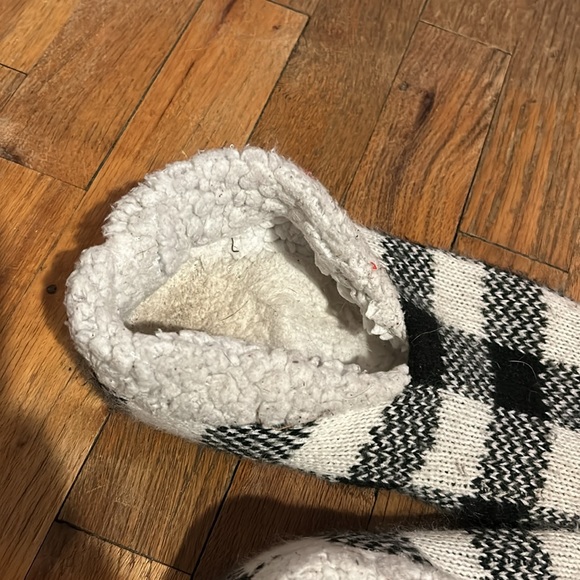 SOLD Well loved slippers - Picture 2 of 4